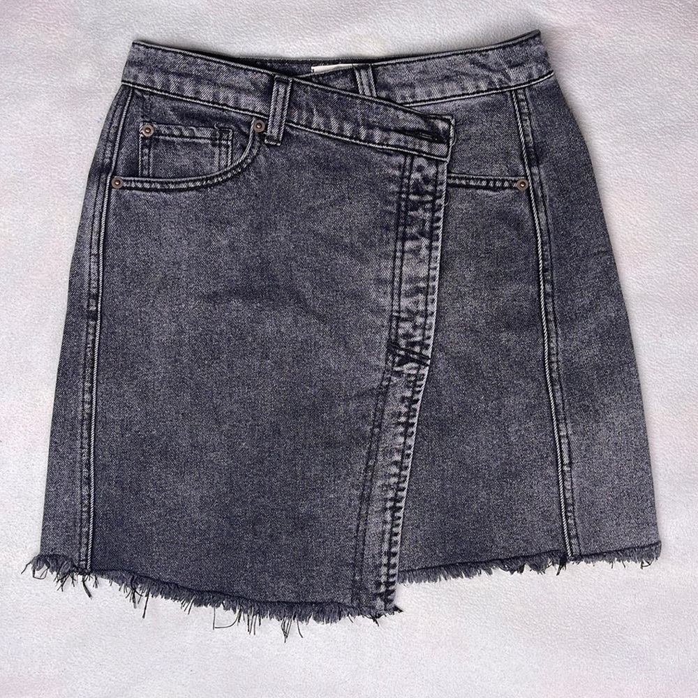 Free People - We The Free Asymmetrical Button Denim Skirt Sulphur Black size 26